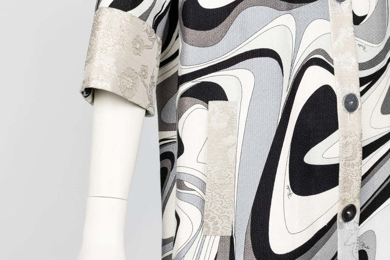 Emilio Pucci Silver Black Print Spring 2007 Runway Mod  Evening Coat