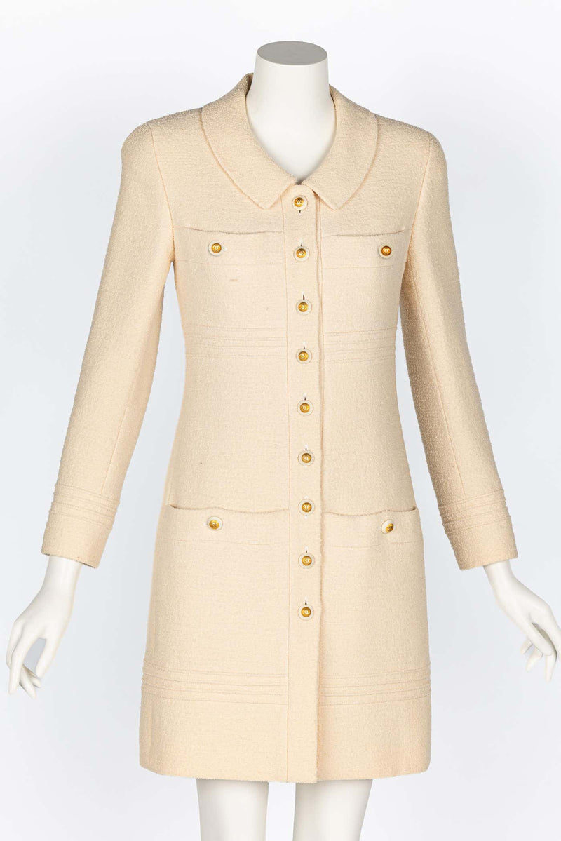 Chanel Cream Bouclé Wool Jacket with Iconic Sunburst CC Buttons – c. 1999