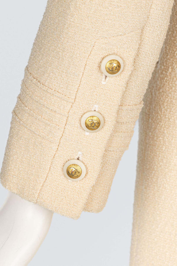 Chanel Cream Bouclé Wool Jacket with Iconic Sunburst CC Buttons – c. 1999