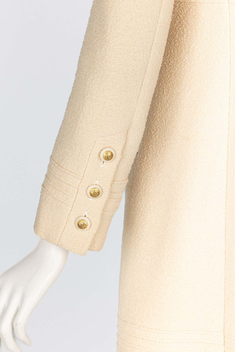 Chanel Cream Bouclé Wool Jacket with Iconic Sunburst CC Buttons – c. 1999