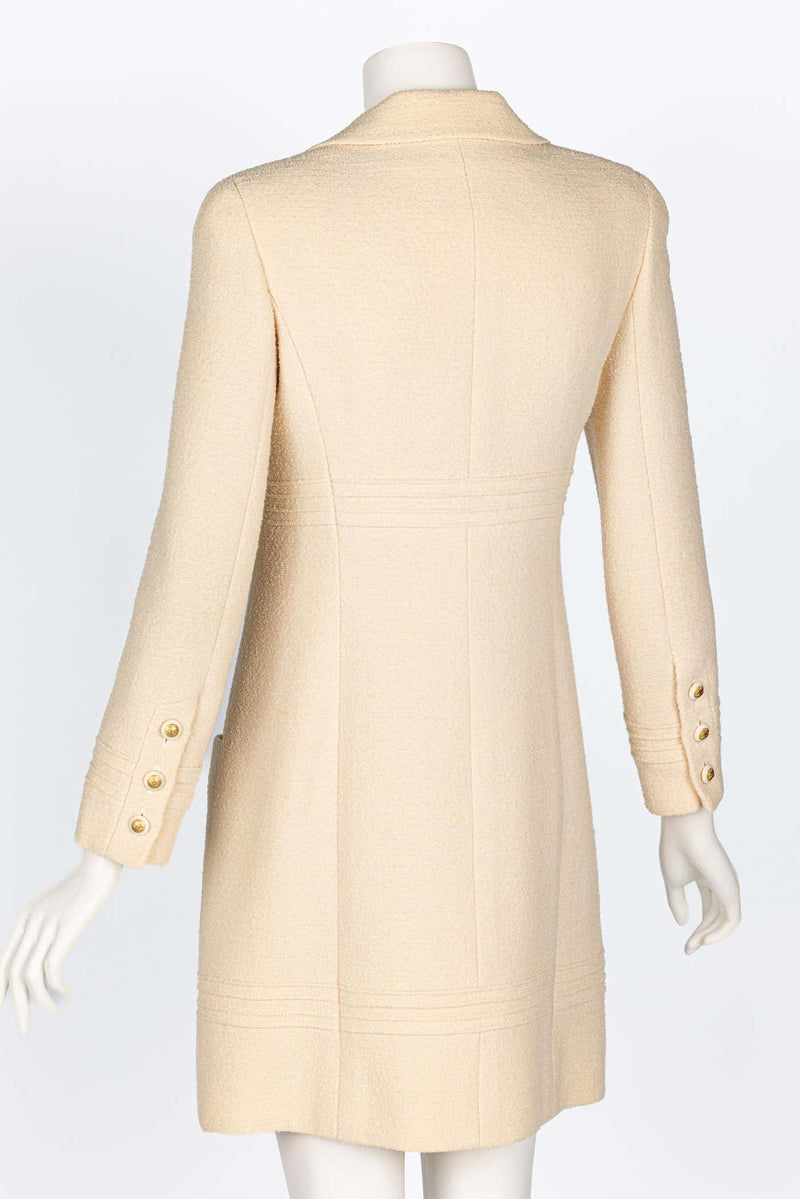 Chanel Cream Bouclé Wool Jacket with Iconic Sunburst CC Buttons – c. 1999