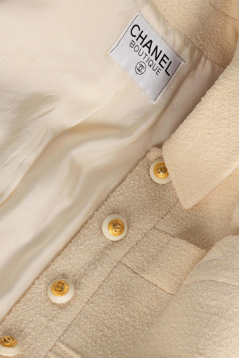 Chanel Cream Bouclé Wool Jacket with Iconic Sunburst CC Buttons – c. 1999