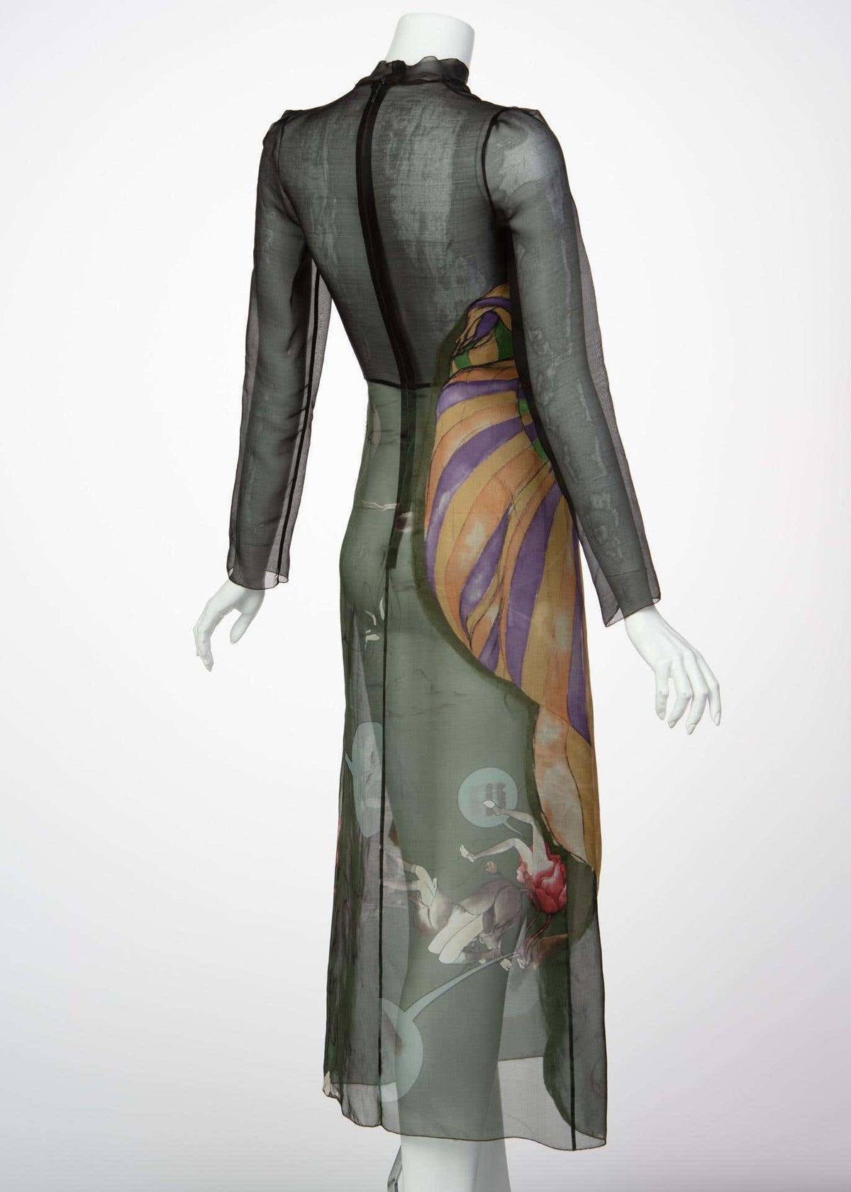prada fairy dress Runway Black Printed Silk Runway Spring 2008 – Basha Gold Neck Size:3XL Strawberry Balsamic Salad Dressing atf-oc-05.08.25