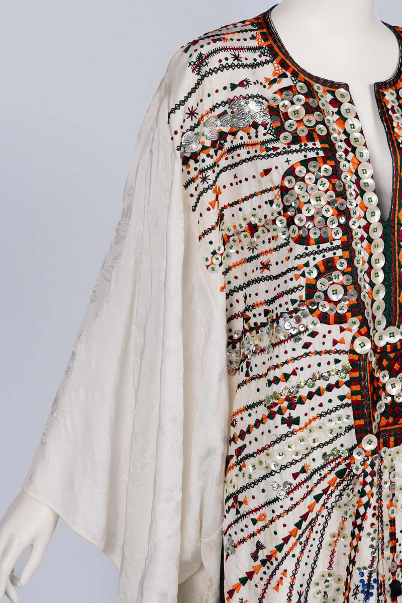 Chloé Fall 2016 Embroidered Caftan Dress Look 15 – Runway Clare Waight Keller
