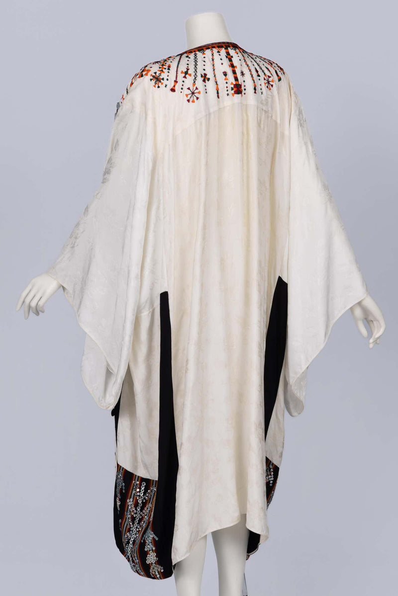 Chloé Fall 2016 Embroidered Caftan Dress Look 15 – Runway Clare Waight Keller