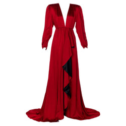 Gucci Red Hammered Silk Gown New with Tags Runway Fall 2018 New Tags