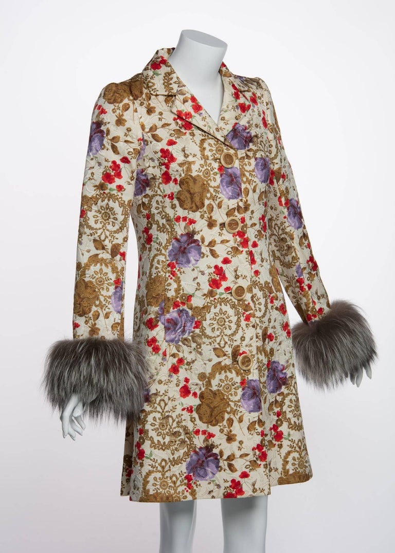 1990s Tuleh Brocade Floral Print Metallic Filigree Genuine Fox Fur Trim Coat