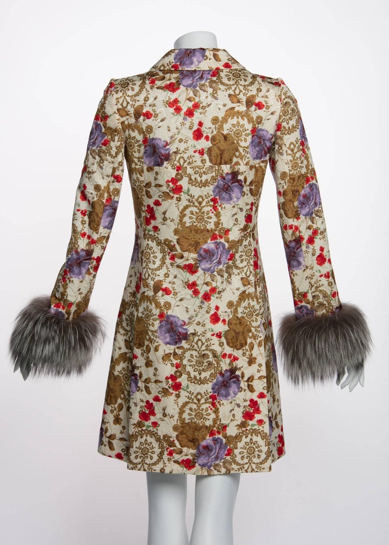 1990s Tuleh Brocade Floral Print Metallic Filigree Genuine Fox Fur Trim Coat