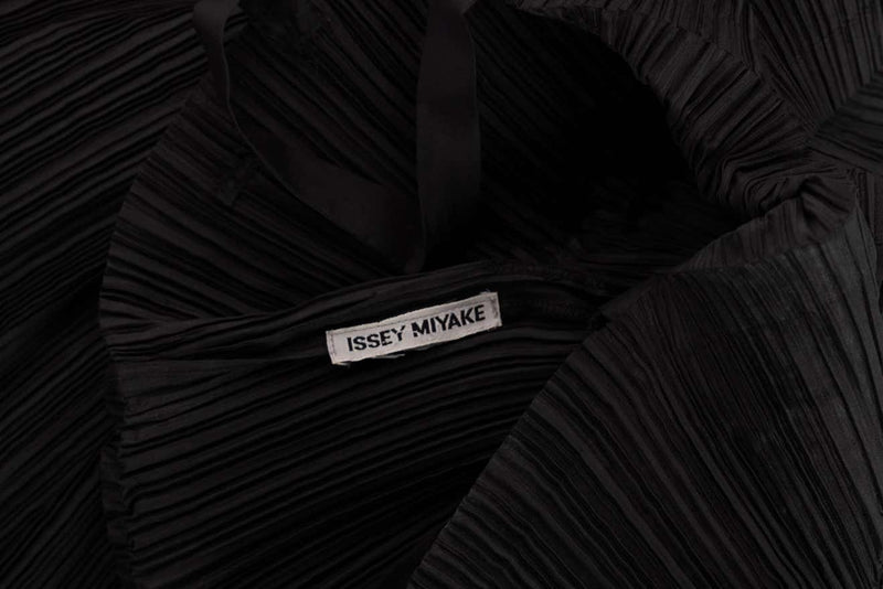 Issey Miyake Black Pleated Sculptural Sleeveless Maxi Dress, 1990s