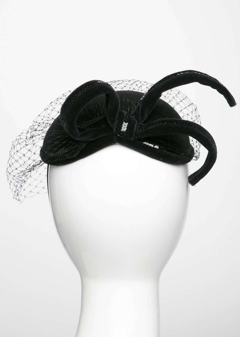 Philip Somerville Vintage Sculpted Little Black Velvet Veil Hat