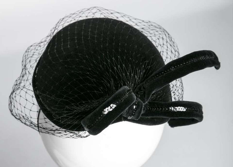Philip Somerville Vintage Sculpted Little Black Velvet Veil Hat