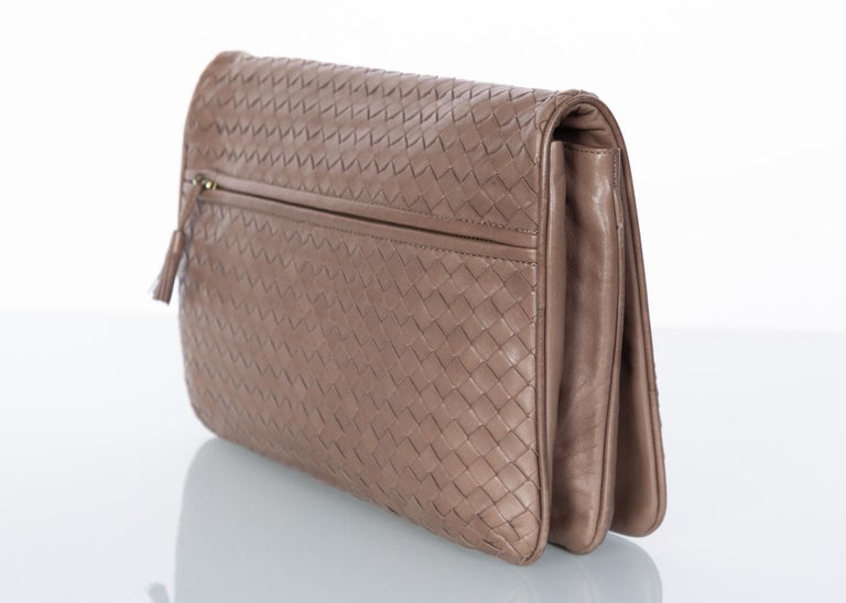 Vintage Bottega Veneta  Intrecciato Leather Tassel Clutch Bag