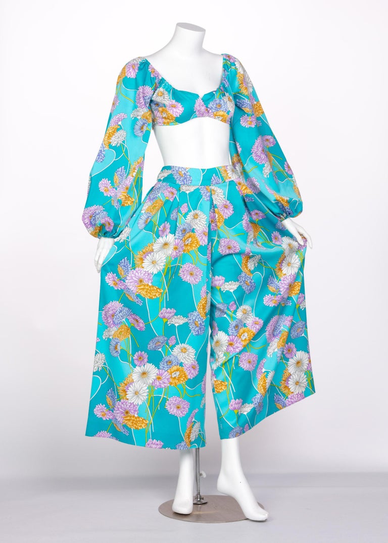 1970s Turquoise Floral Cropped Blouse Palazzo Pant Ensemble