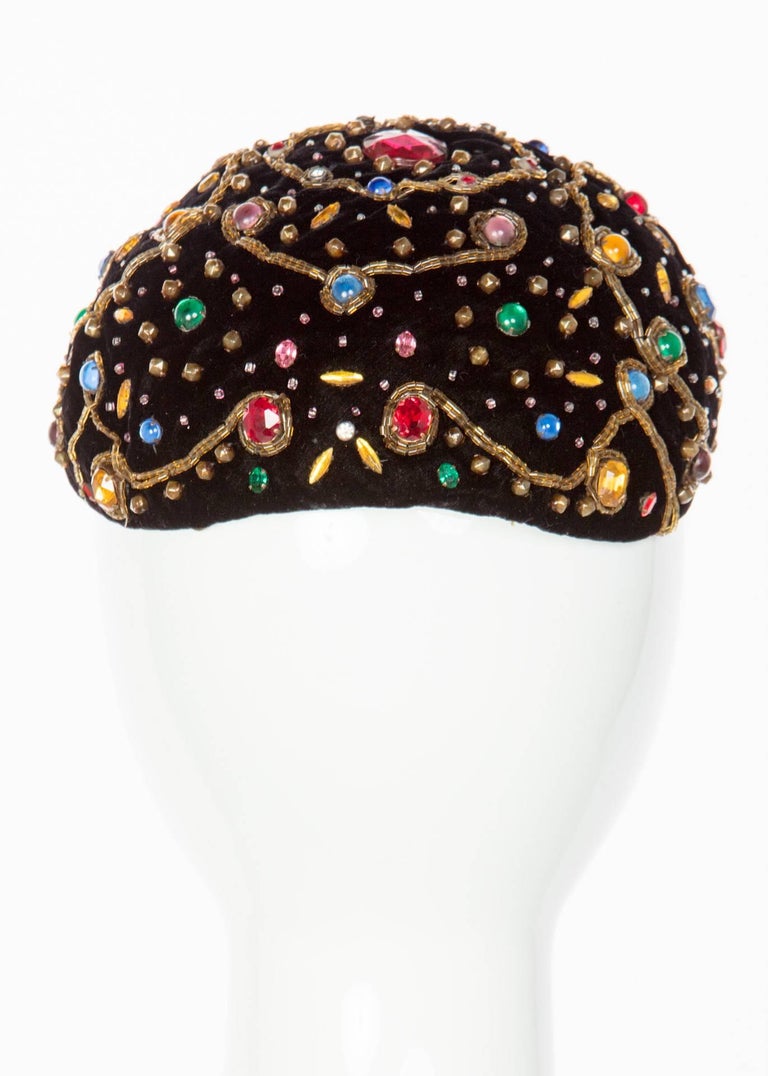 1950s Balenciaga Haute Couture Black Velvet Jewel Toque Hat