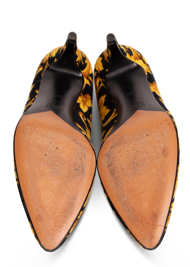 Gianni Versace Rococo Baroque Pumps Heels, 1990s Size: 39.5