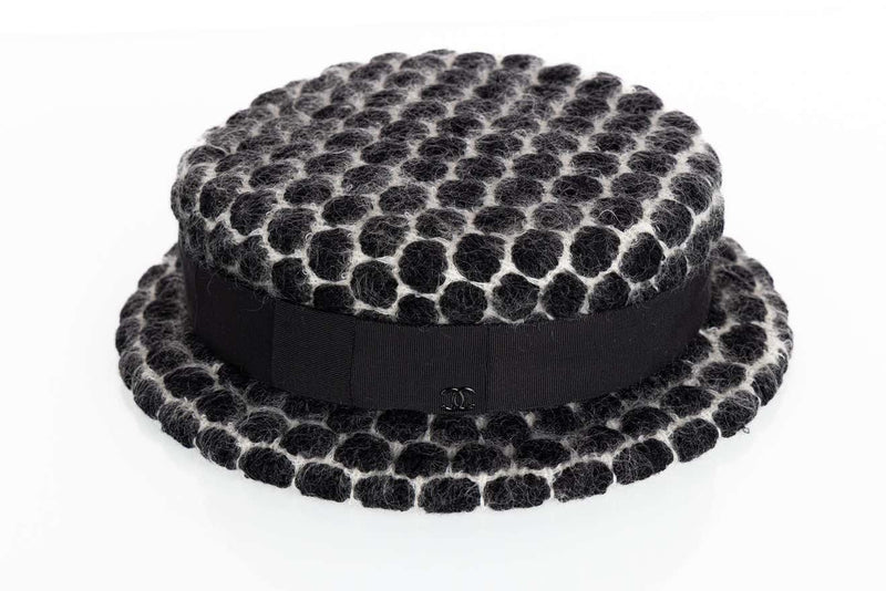 Chanel F/W 2009 Runway Black & White Mohair Bow Hat