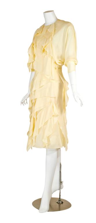 Chloé Runway Pastel Yellow Ruffled Layered Silk Chiffon Dolman Dress, Fall 2014