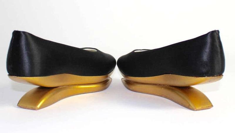 1950s Herbert Levine Museum Held Black and Gold Kabuki Shoes Rare