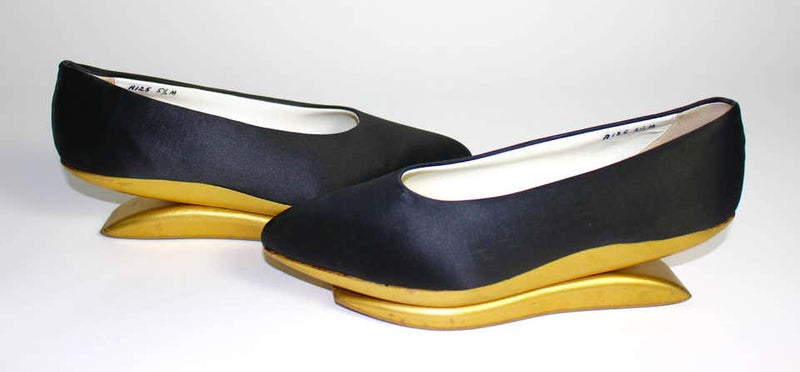 1950s Herbert Levine Museum Held Black and Gold Kabuki Shoes Rare