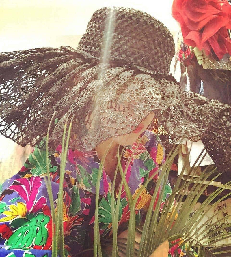 YSL Vintage Yves Saint Laurent Black Raffia Lace Hat with  display picture 2