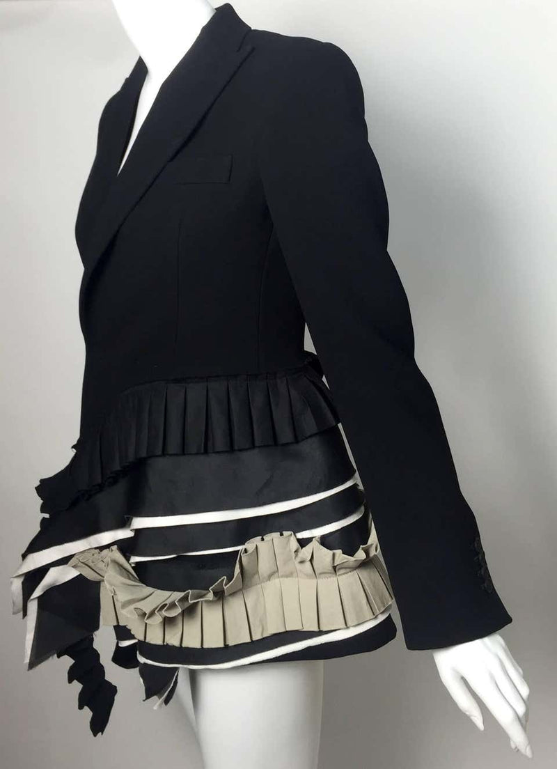 Bottega Veneta Sculptural Pleats and Ruffles Origami Jacket Spring 2014