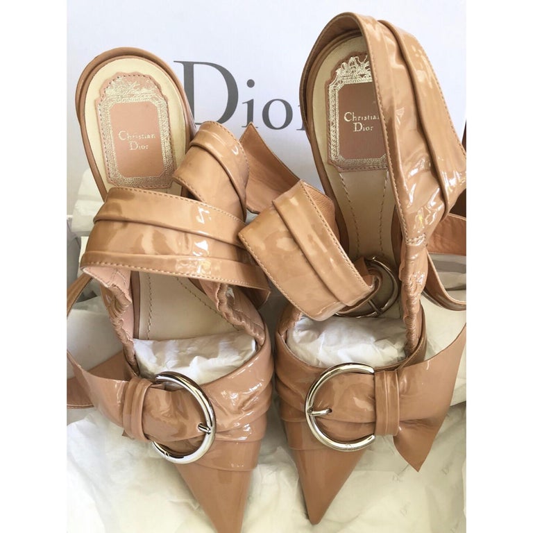 Dior Conquest Nude Patent Leather Runway Shoes New in Box, 2016 Size 38
